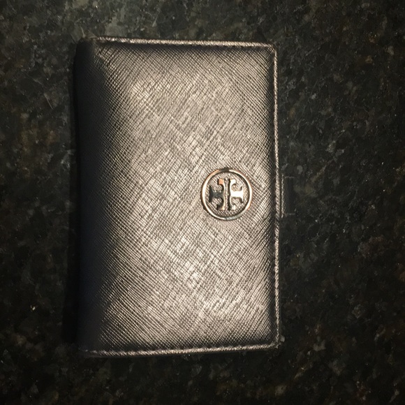 Gray/Silver Tory Burch mini-wallet - Picture 1 of 5